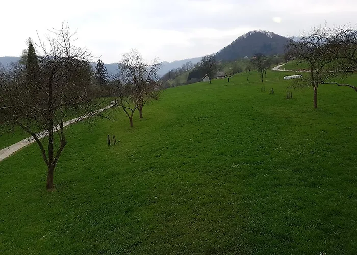 Konukevi Tolminska Korita Tolmin